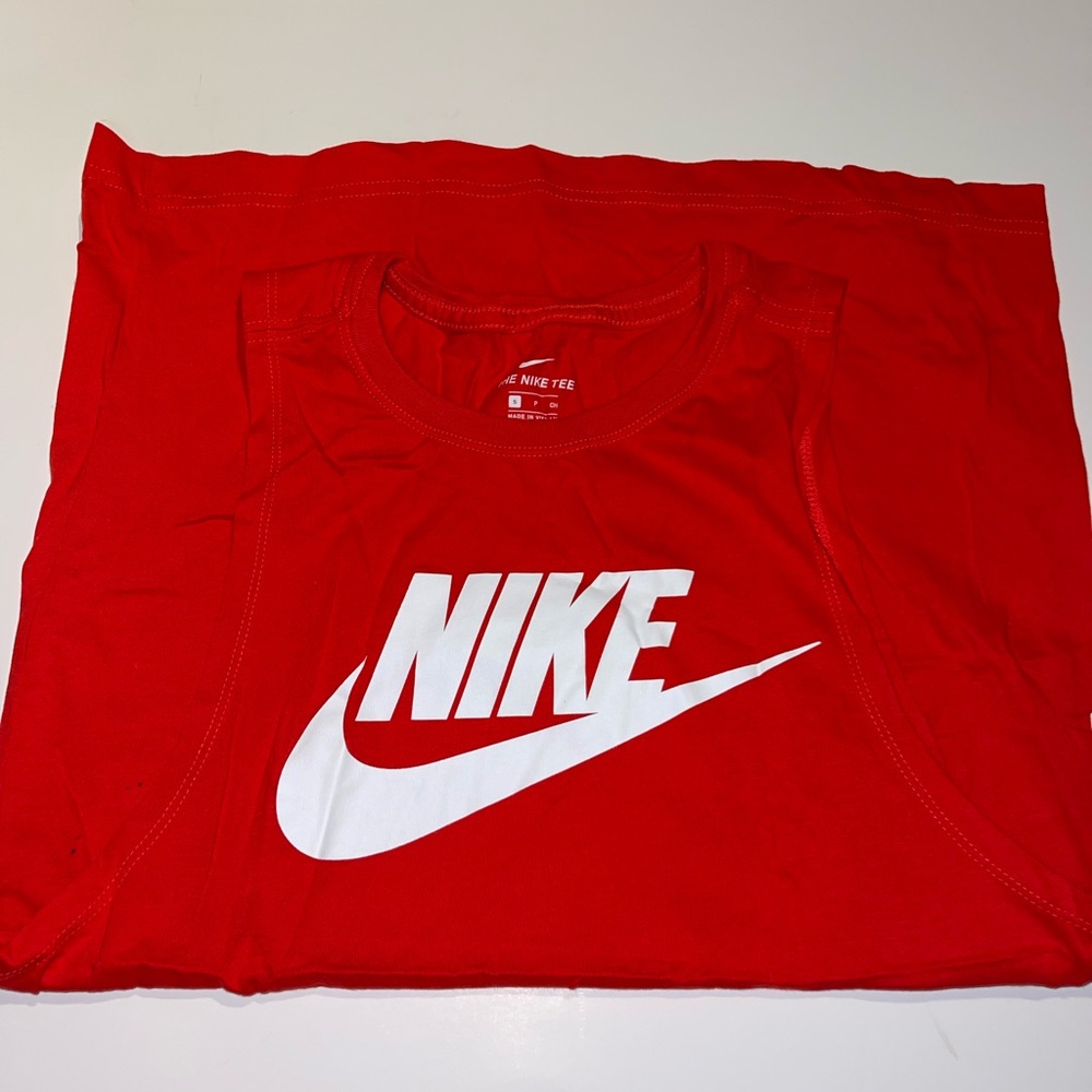Nike Top 📍❤️‍🔥
